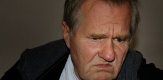Kiedy szlifować podkład akrylowy?
